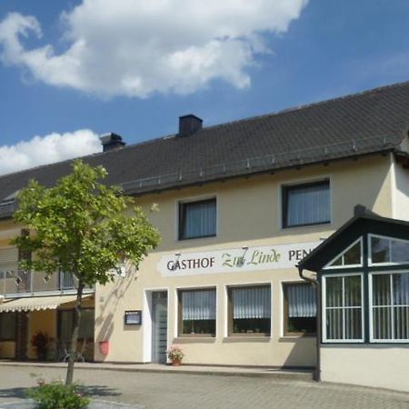 Landgasthof Zur Linde Риденбург Экстерьер фото